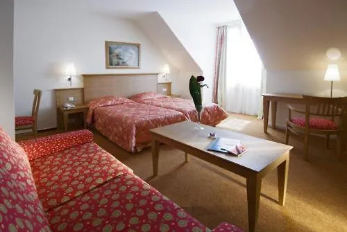 Mercure Esch an der Alzette 3*,  Luxemburg